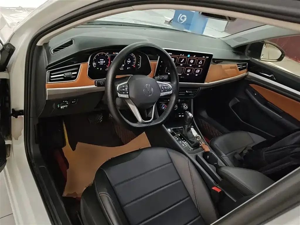 Volkswagen Bora 2024 из CN, фото 10
