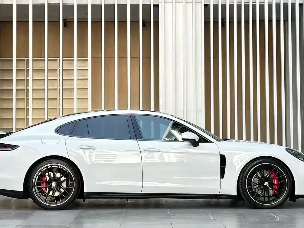 Porsche Panamera 2022 из CN, фото 2