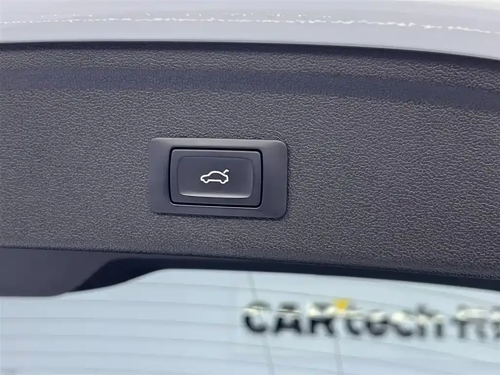 Audi A3 2022 из CN, фото 10