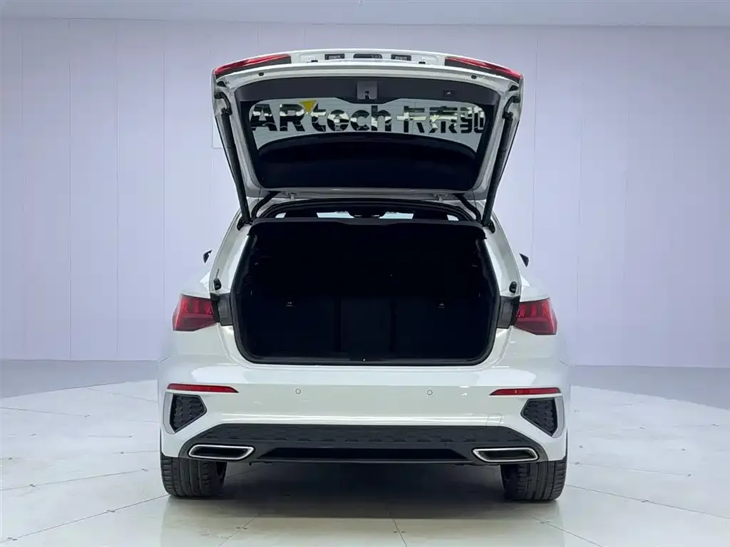 Audi A3 2022 из CN, фото 9
