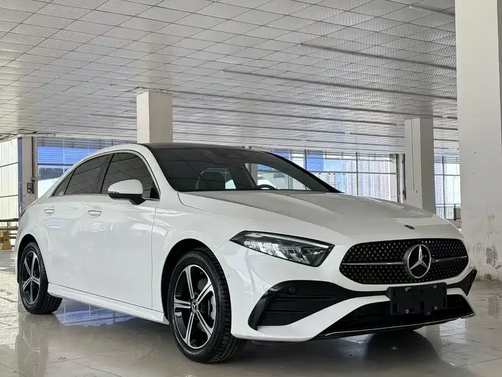 Mercedes-Benz A-Class 2024 из CN, фото 8