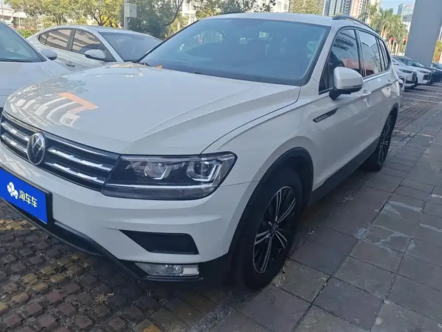 Volkswagen Tiguan L