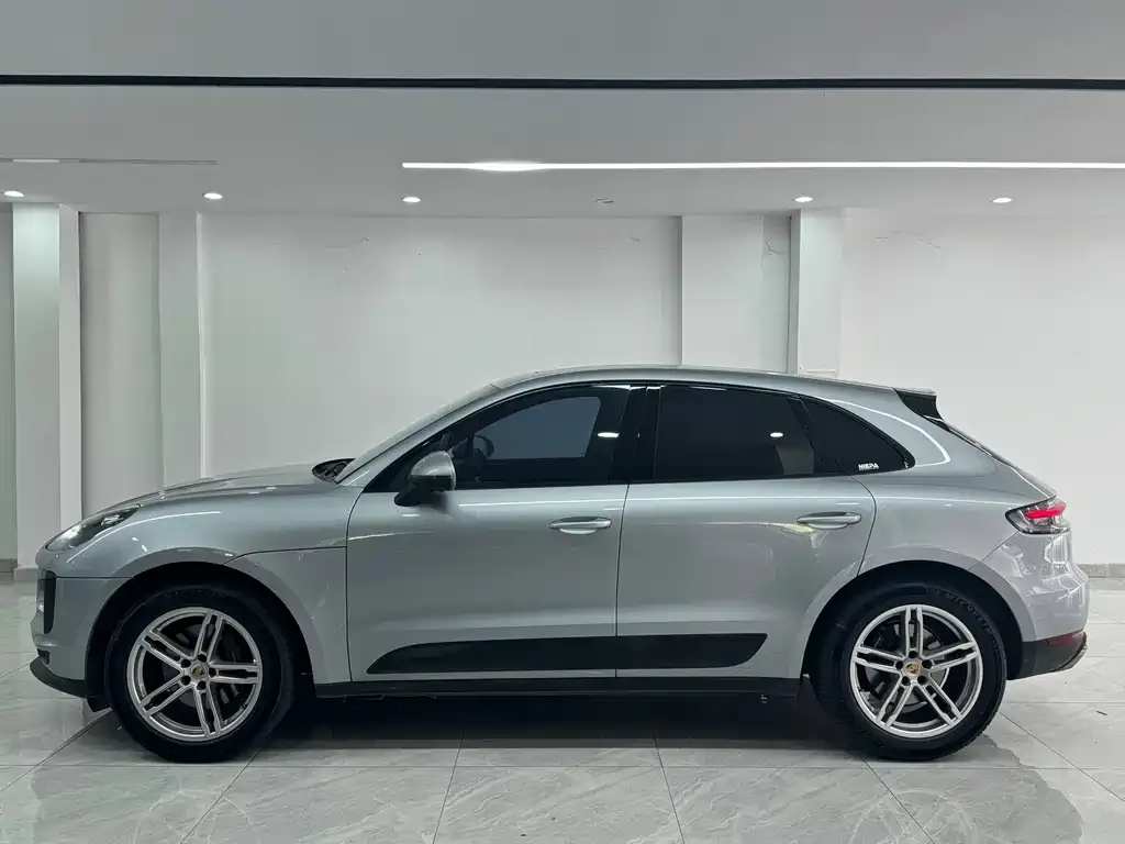 Porsche Macan — фото 6