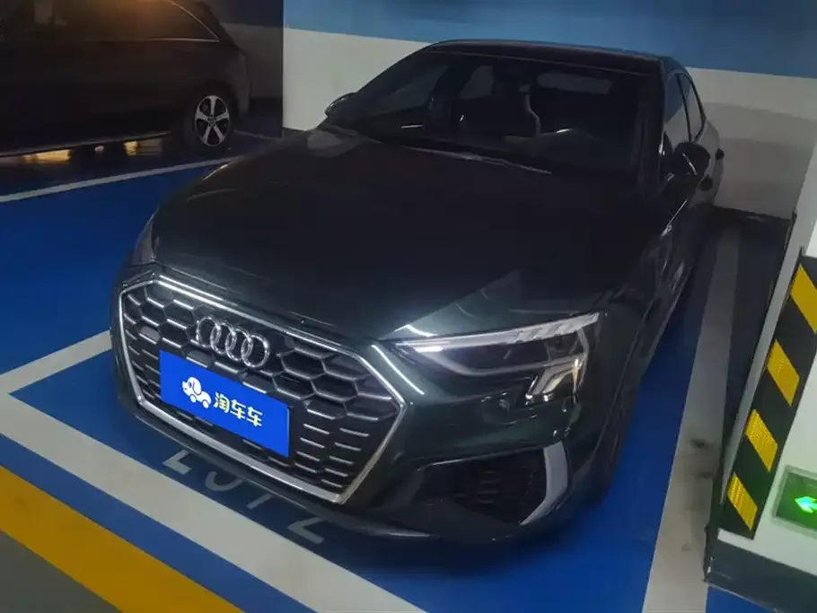 Audi A3 2022 из CN, фото 1