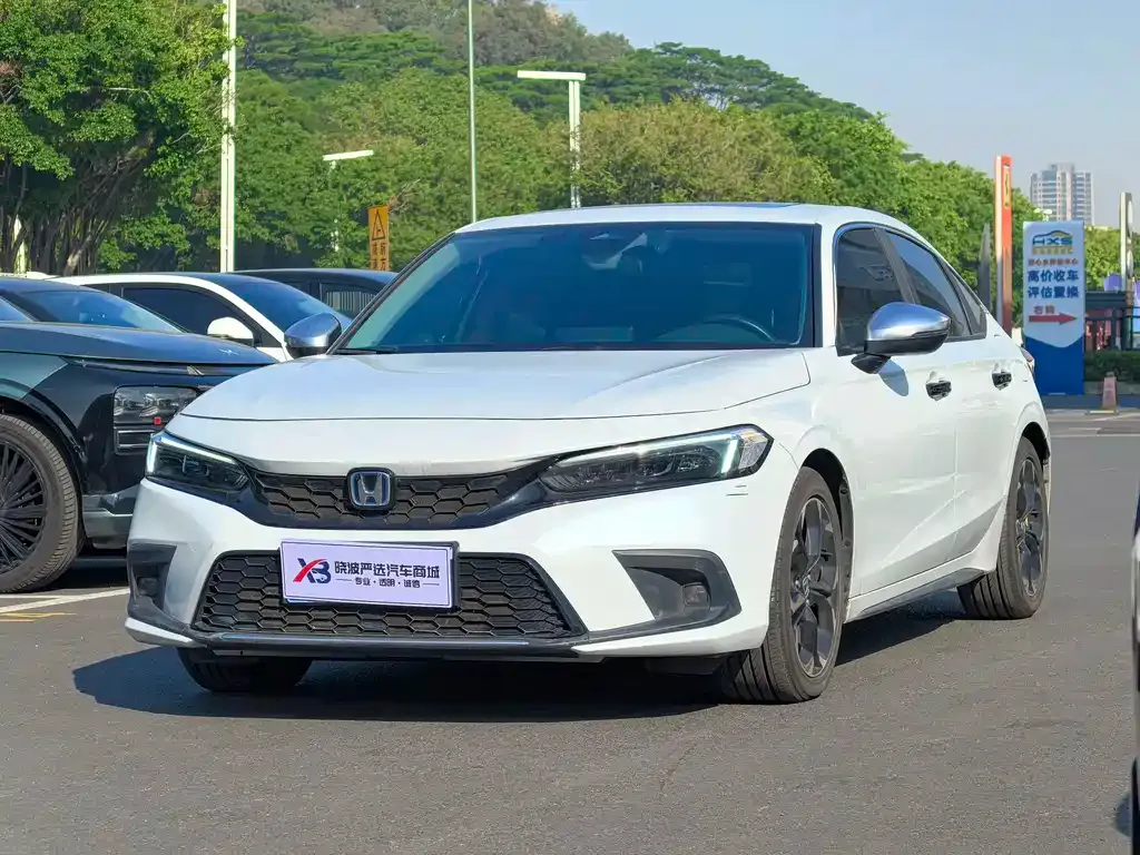 Honda Civic — фото 1