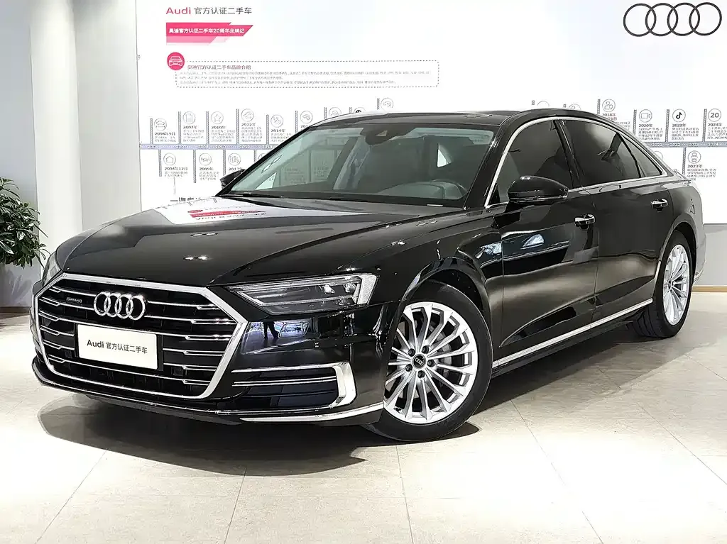 Audi A8 2022 из CN, фото 1