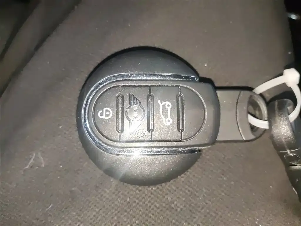 MINI Cooper (3-door) 2021 из CN, фото 9