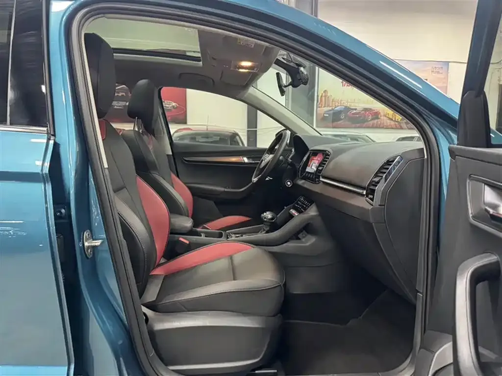 Skoda Karoq 2022 из CN, фото 4