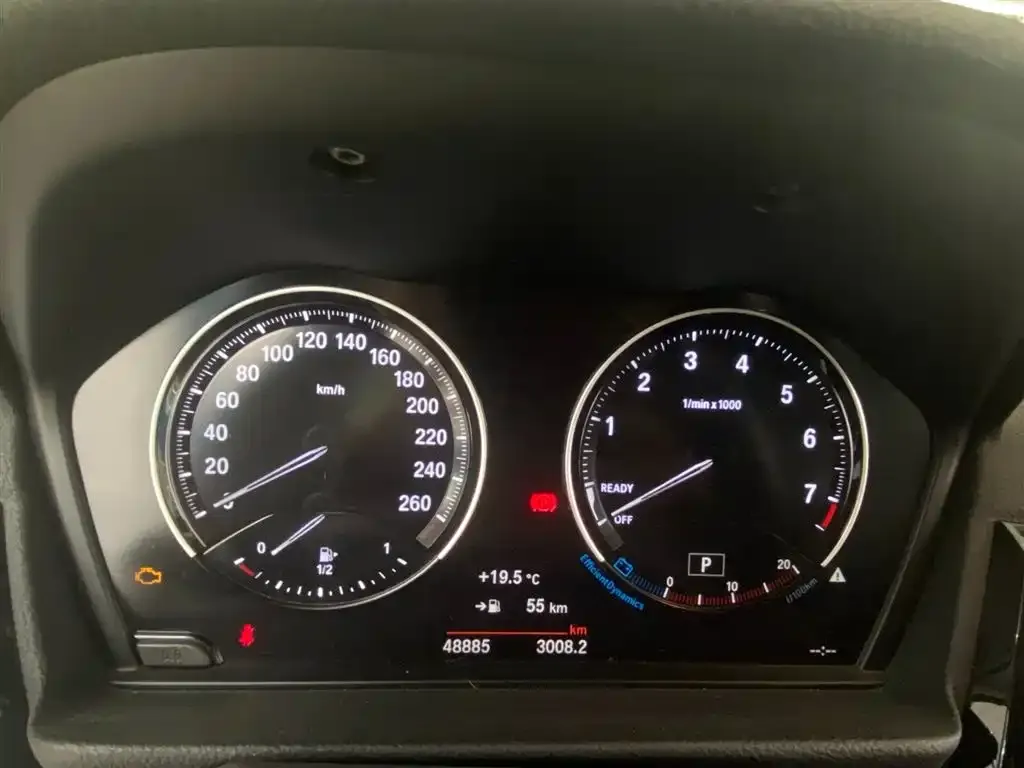 BMW 1 Series 2022 из CN, фото 2