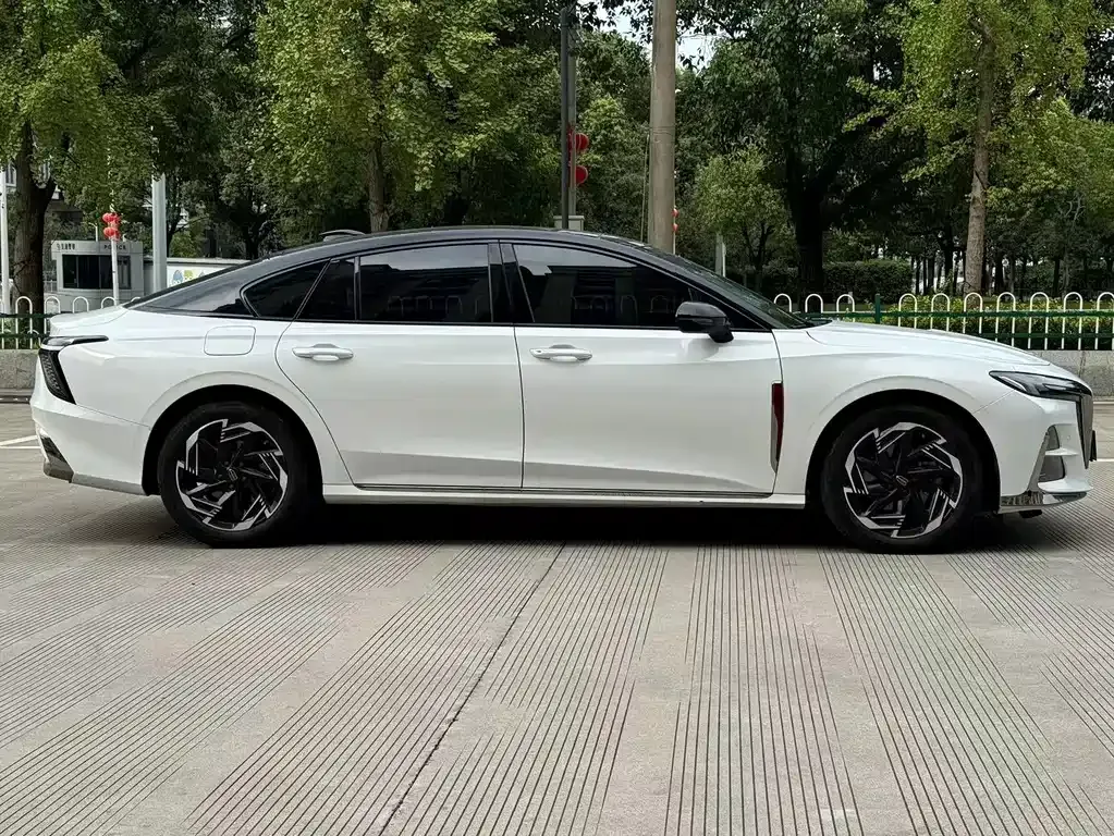 Hongqi H6 2023 из CN, фото 9