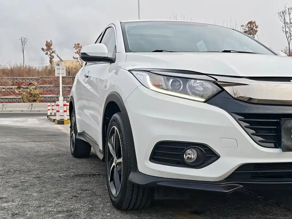 Honda Vezel 2022 из CN, фото 9