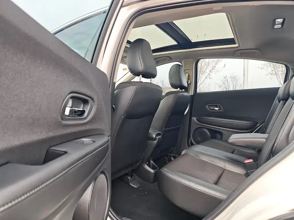 Honda Vezel 2022 из CN, фото 6
