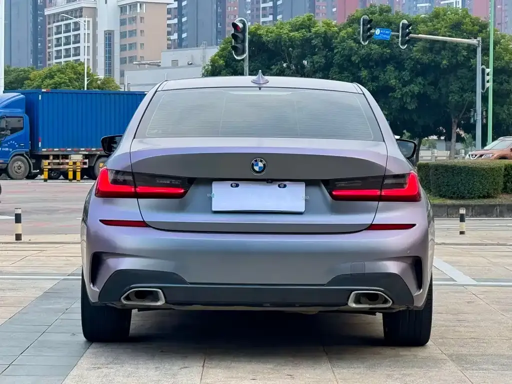 BMW 3 Series 2022 из CN, фото 5