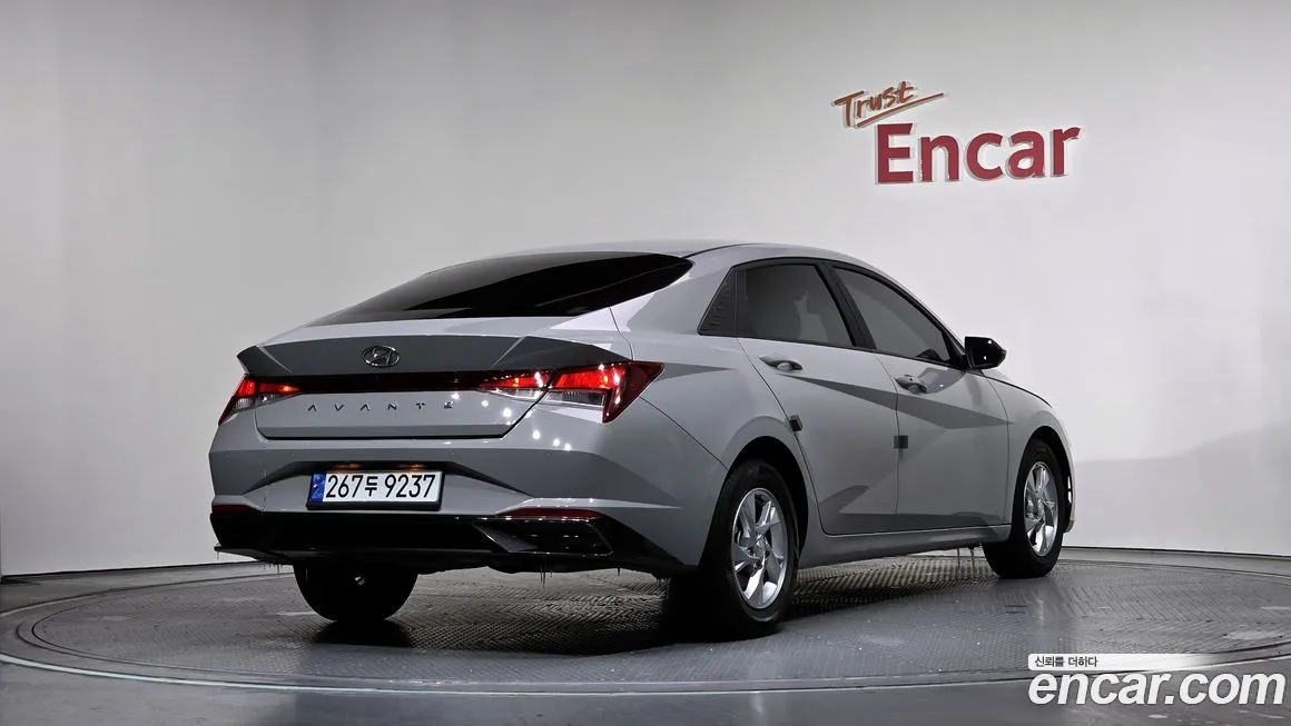 Hyundai AVANTE — фото 6