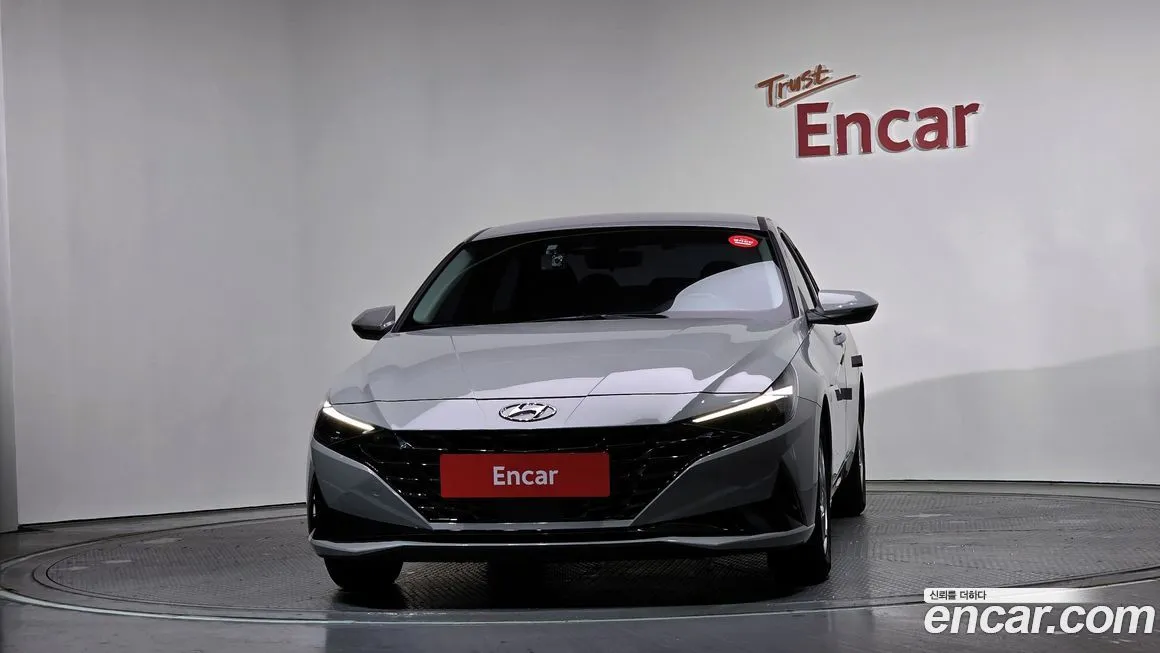 Hyundai AVANTE — фото 2