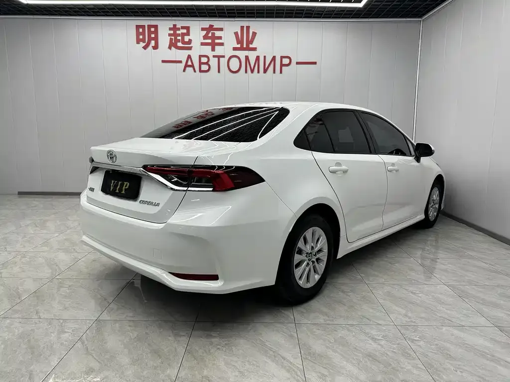 Toyota Corolla 2021 из CN, фото 2