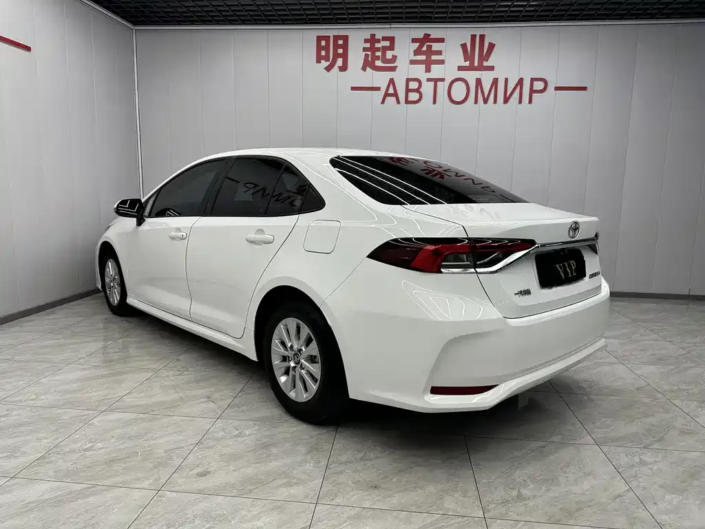 Toyota Corolla 2021 из CN, фото 8