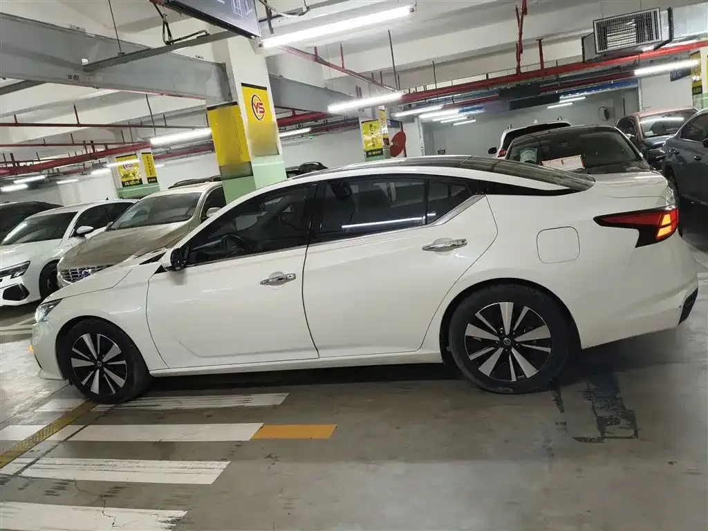 Nissan Teana 2021 из CN, фото 3