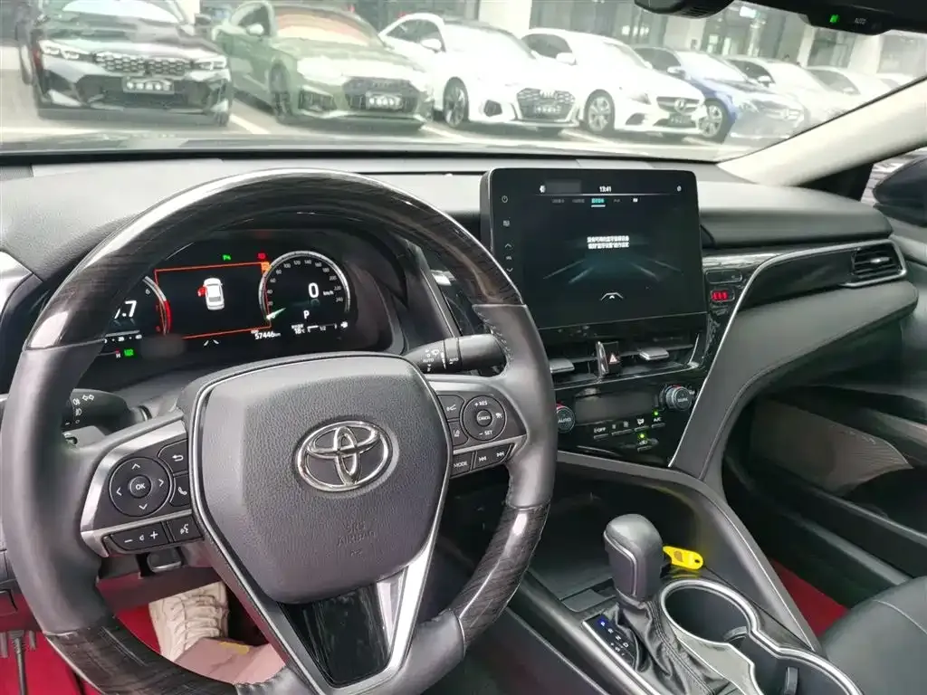 Toyota Camry 2022 из CN, фото 8