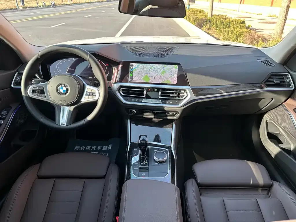 BMW 3 Series 2021 из CN, фото 2