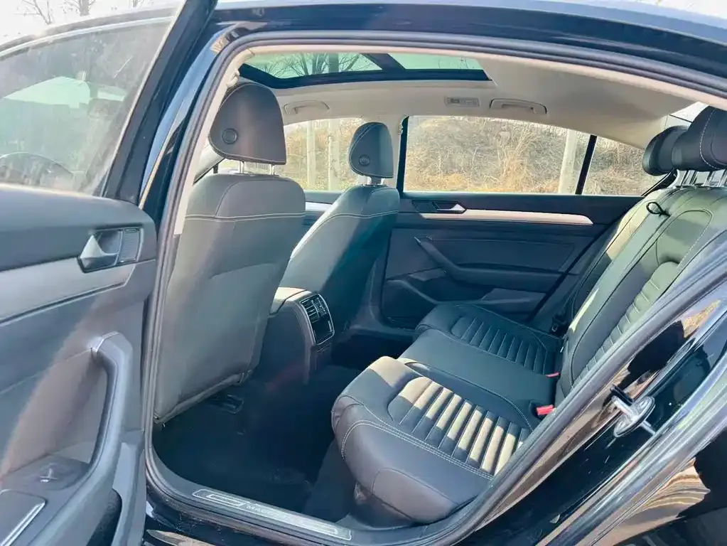 Volkswagen Magotan 2021 из CN, фото 9