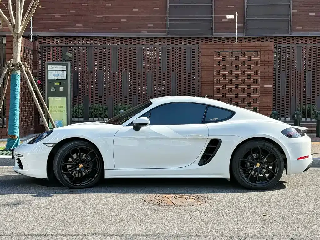 Porsche 718 2024 из CN, фото 8