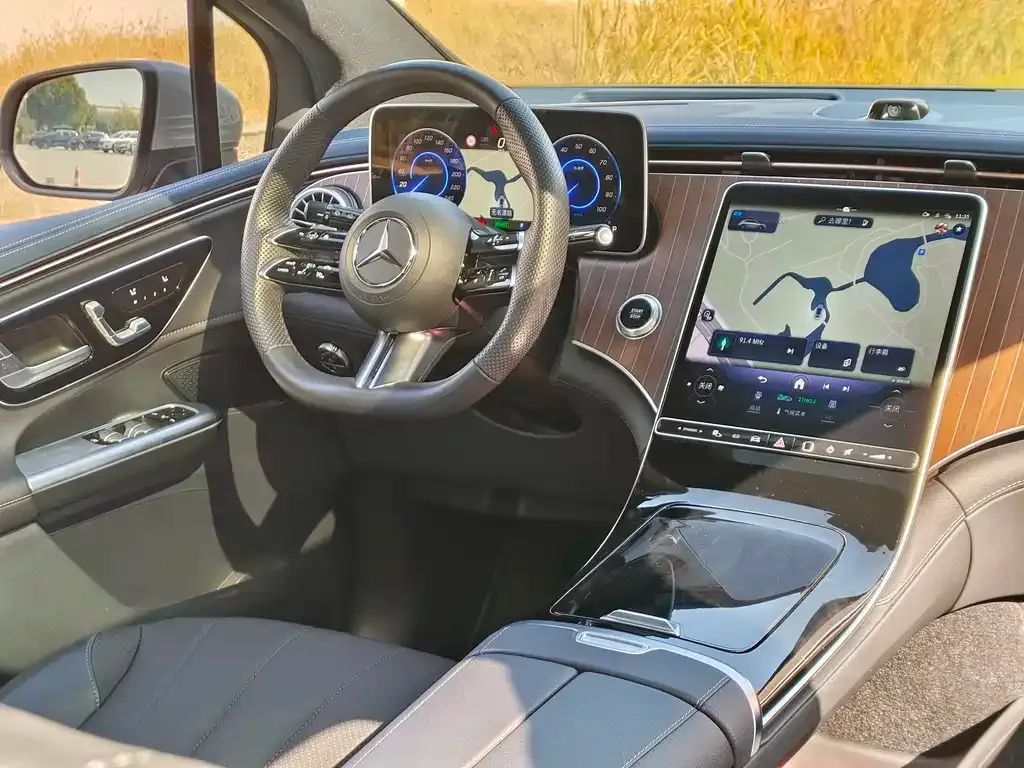Mercedes-Benz EQE SUV 2023 из CN, фото 9