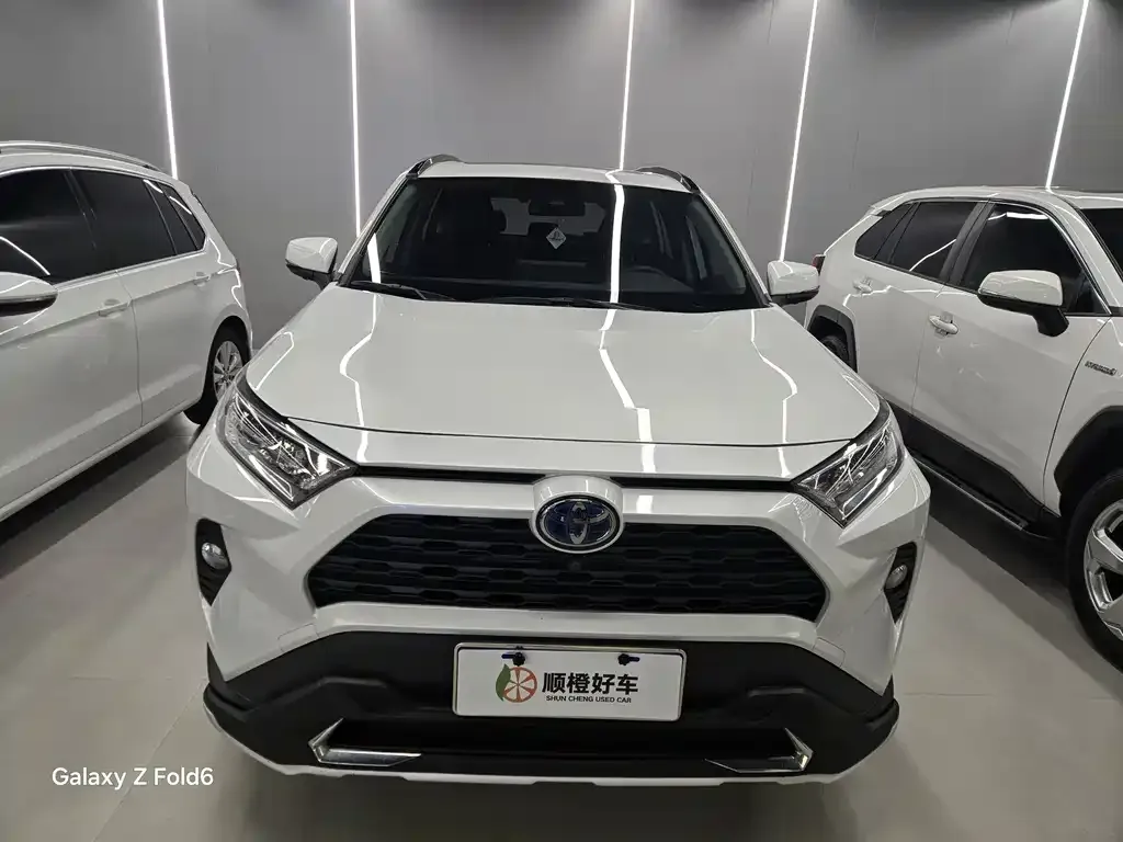 Toyota RAV4 2021 из CN, фото 9