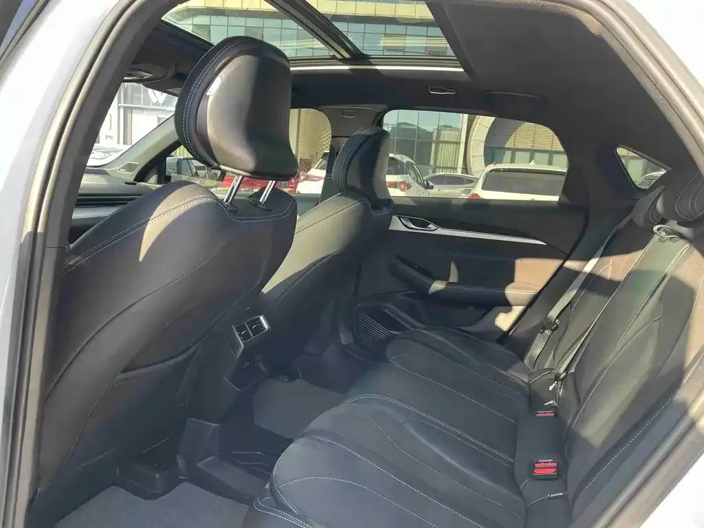 Geely Xingrui 2025 из CN, фото 2