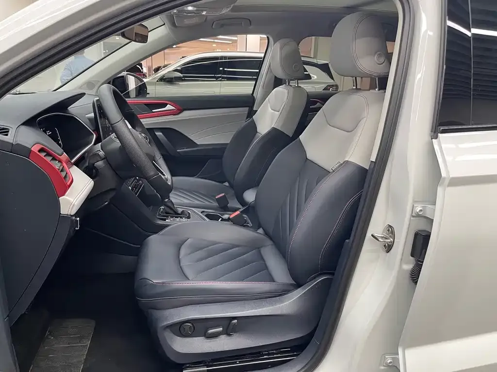 Volkswagen Tharu 2024 из CN, фото 7