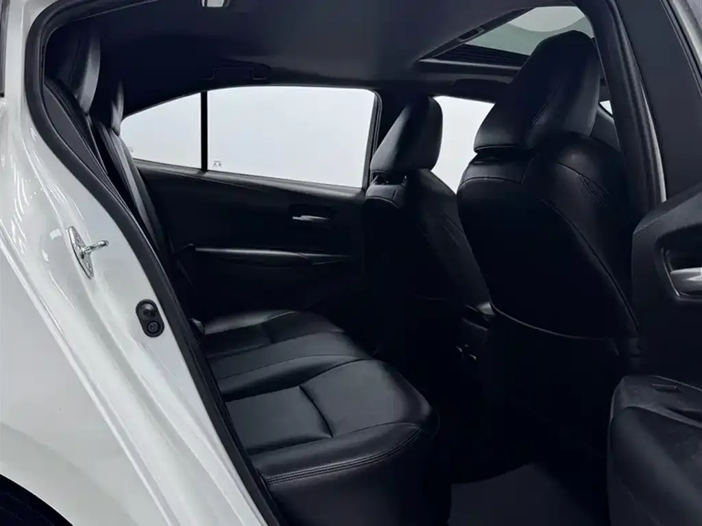 Toyota Levin 2021 из CN, фото 10