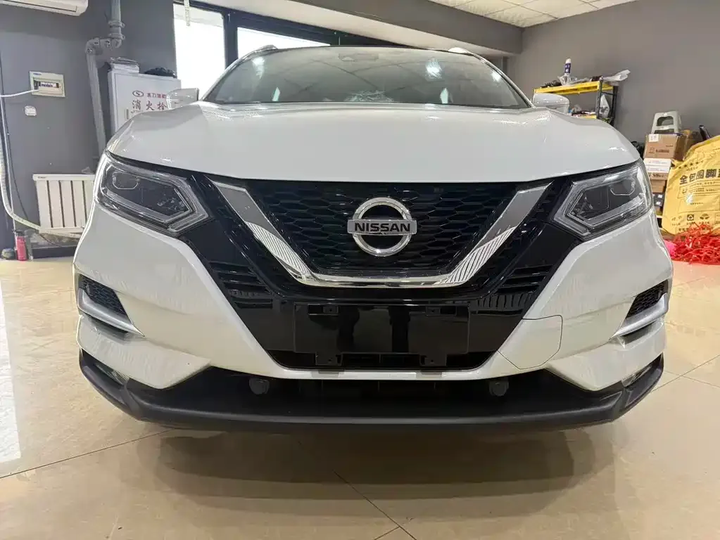Nissan Qashqai — фото 5