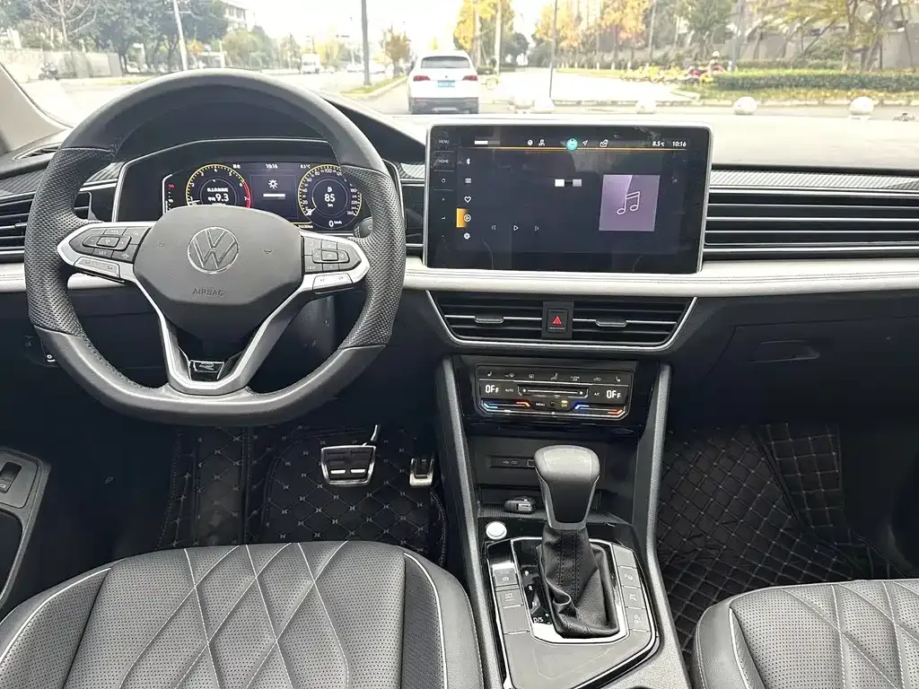 Volkswagen Tiguan L 2024 из CN, фото 4