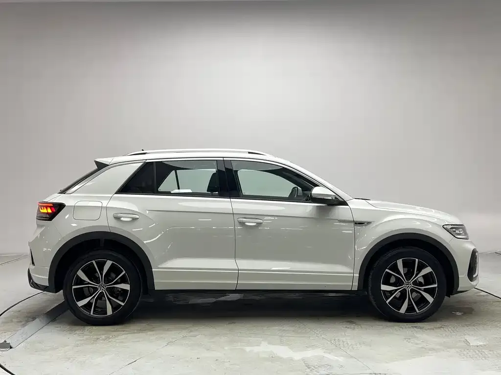 Volkswagen T-Roc 2025 из CN, фото 8