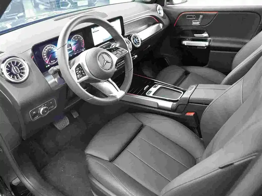 Mercedes-Benz GLB 2025 из CN, фото 2