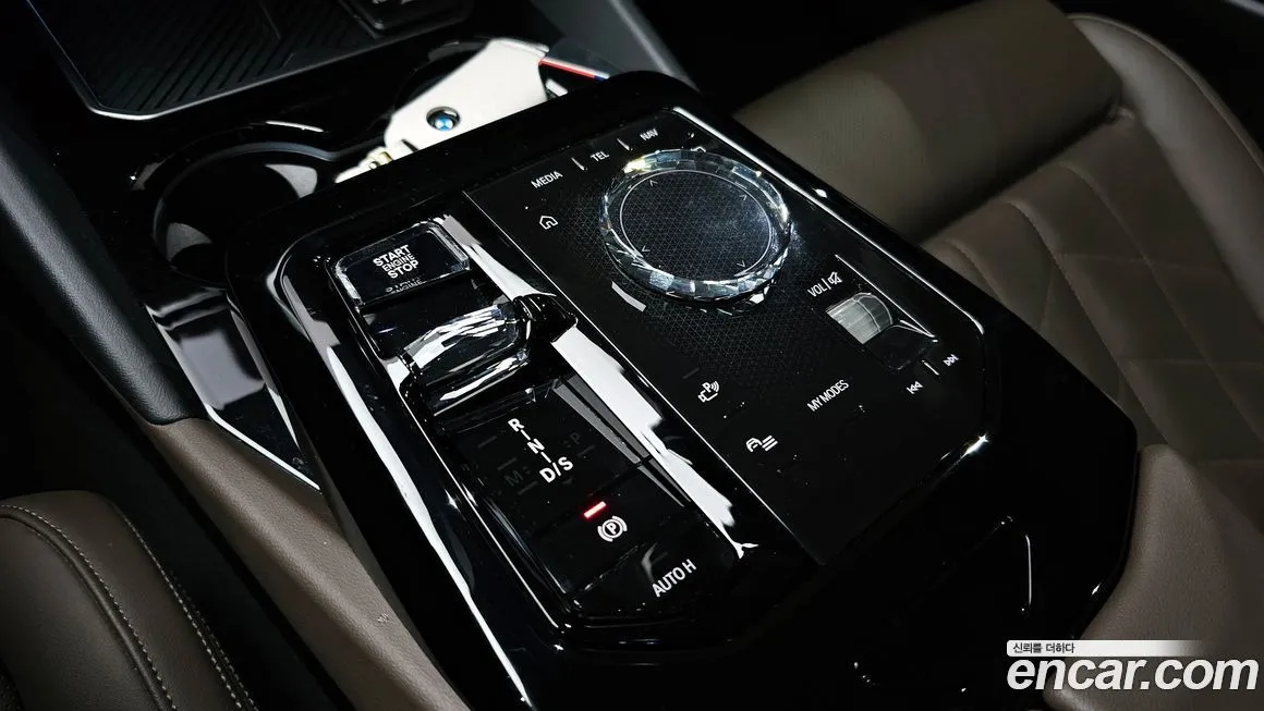 BMW 5-Series 2024 из KR, фото 9