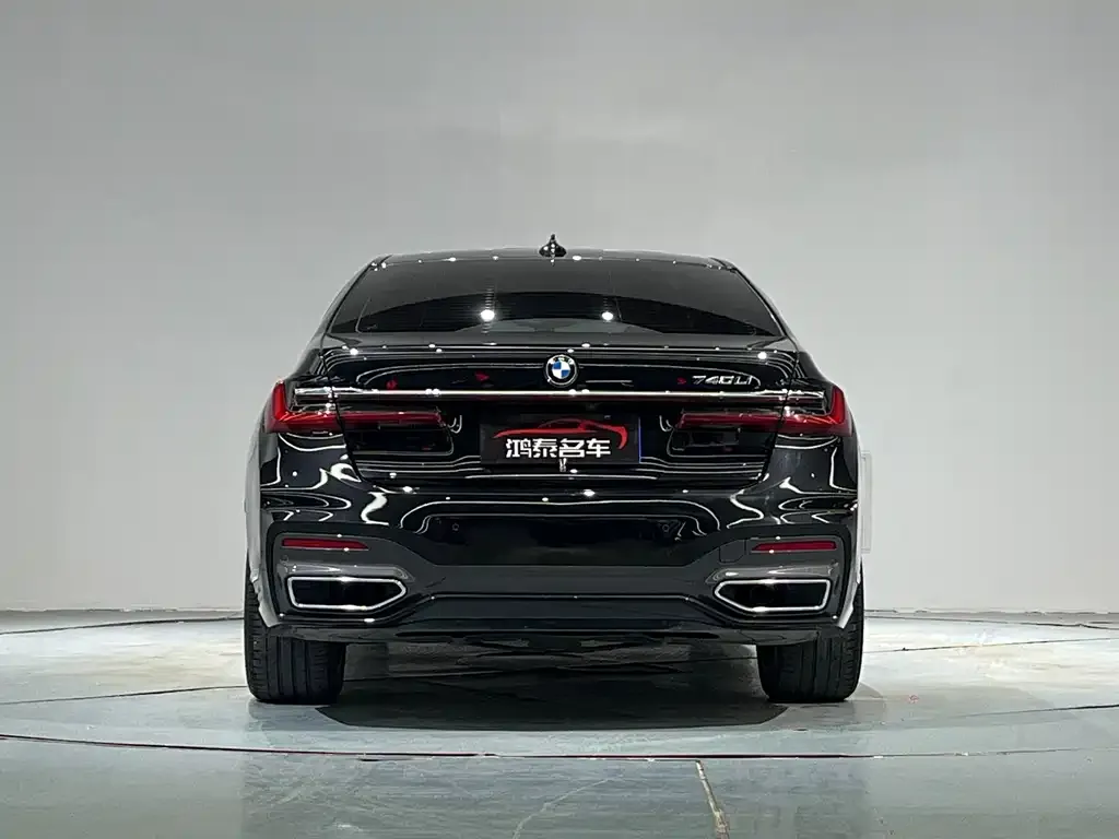 BMW 7 Series 2021 из CN, фото 2