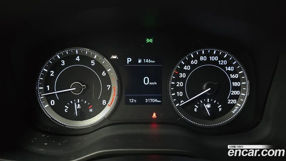 Hyundai Venue 2021 из KR, фото 10