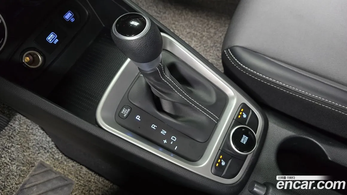 Hyundai Venue 2021 из KR, фото 4