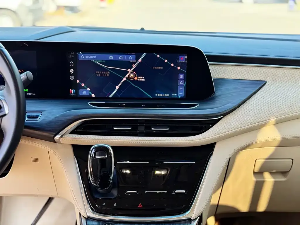 Buick GL8 2024 из CN, фото 7