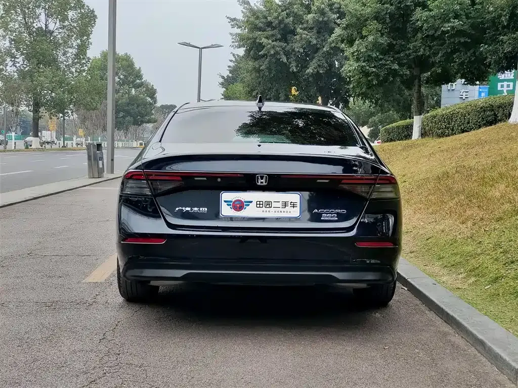 Honda Accord 2024 из CN, фото 9