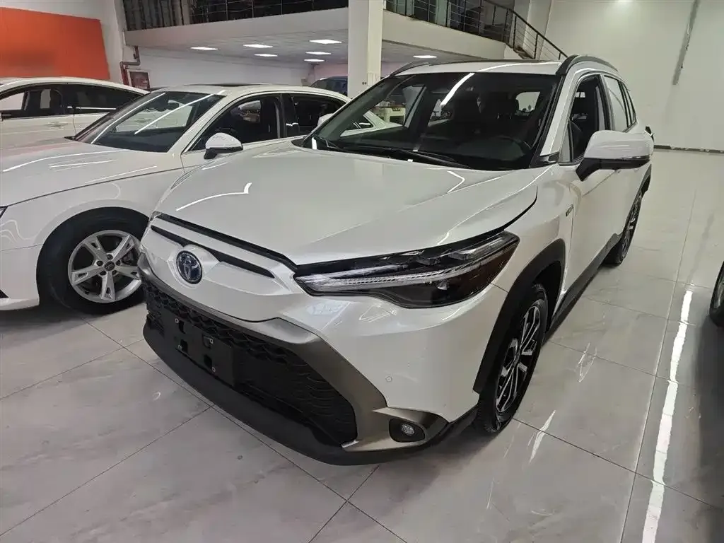 Toyota Frontlander 2023 из CN, фото 1