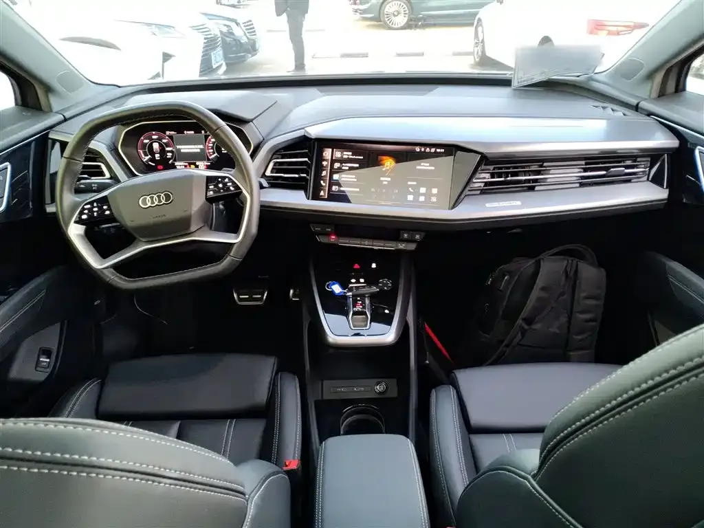 Audi Q4 e-tron 2024 из CN, фото 10