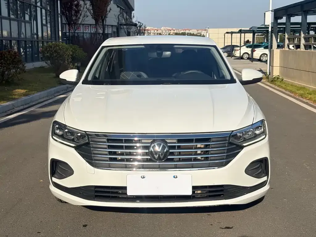 Volkswagen Lavida 2023 из CN, фото 2