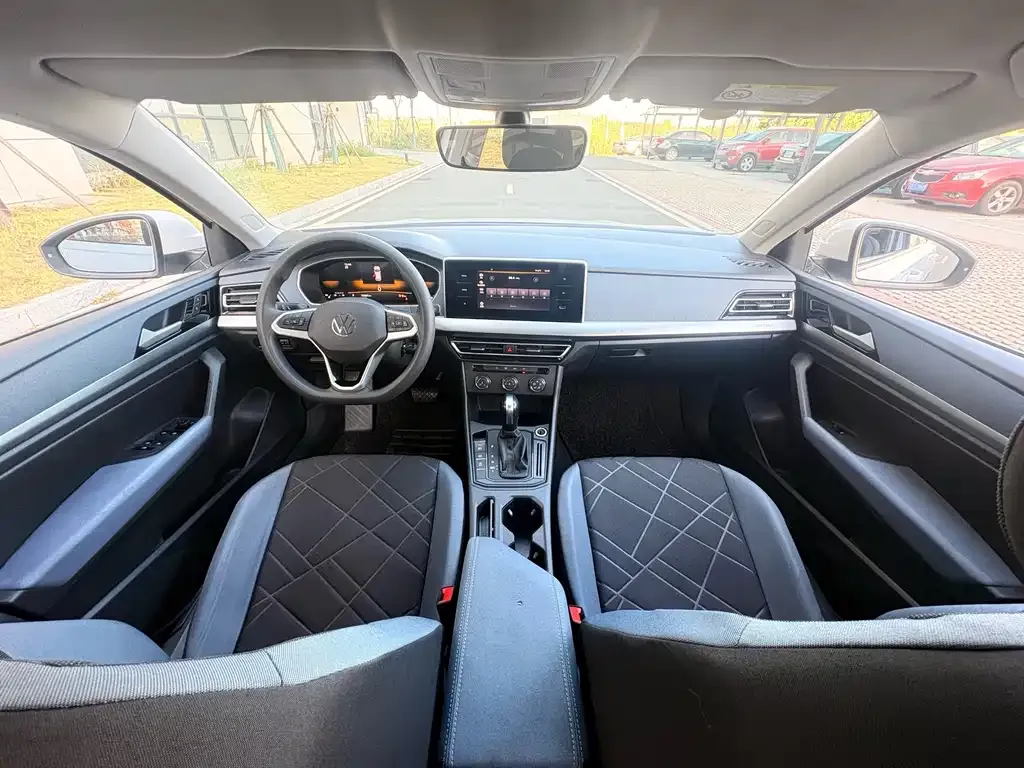 Volkswagen Lavida 2023 из CN, фото 6