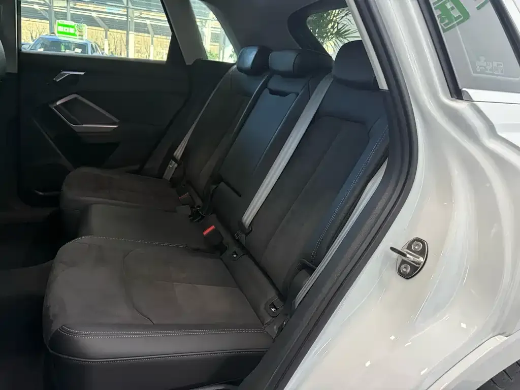 Audi Q3 2022 из CN, фото 7