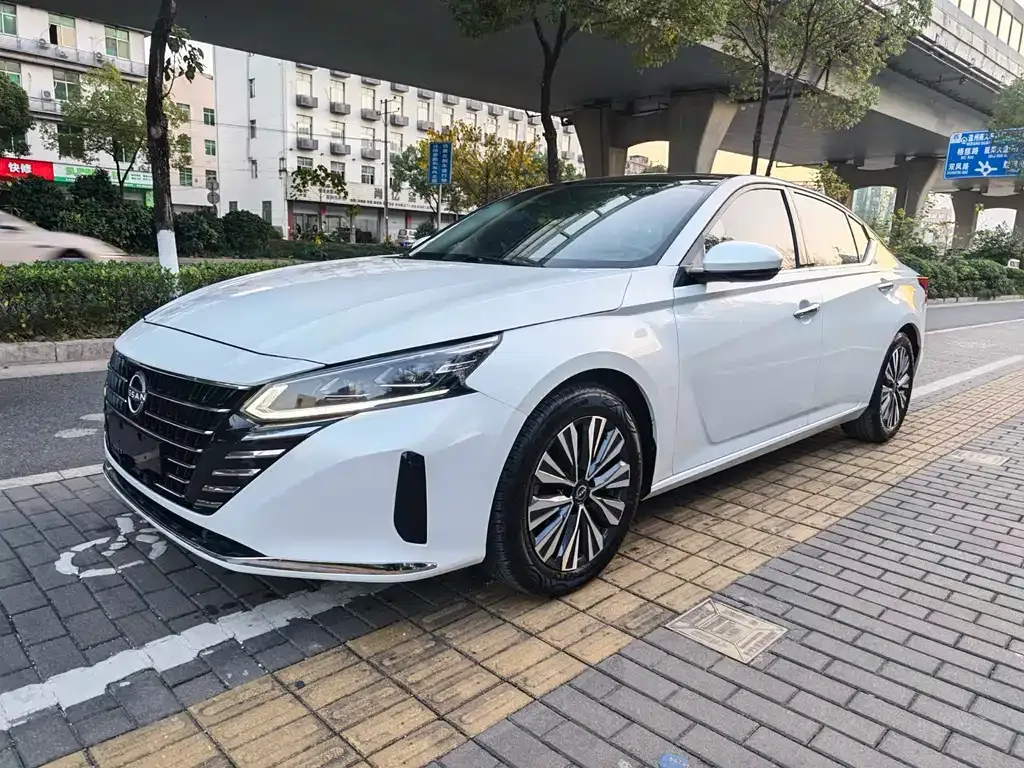 Nissan Teana 2023 из CN, фото 1