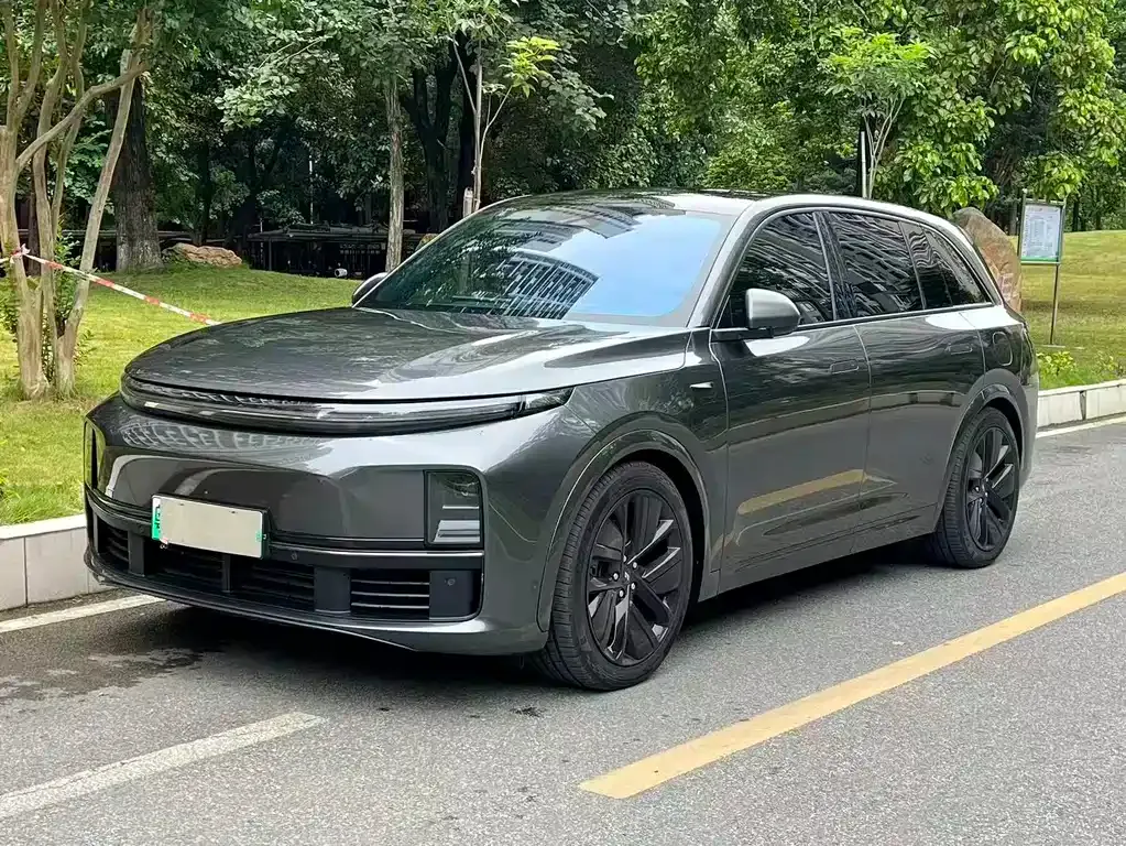 Li Auto L7