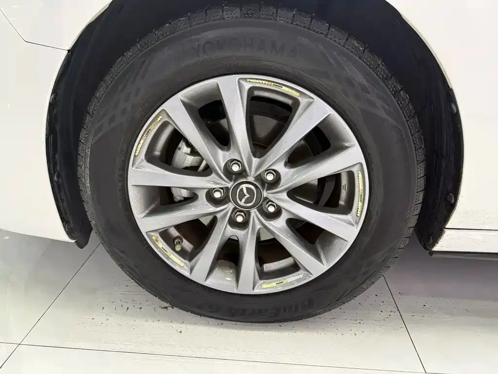 Mazda 3 Axela 2023 из CN, фото 7