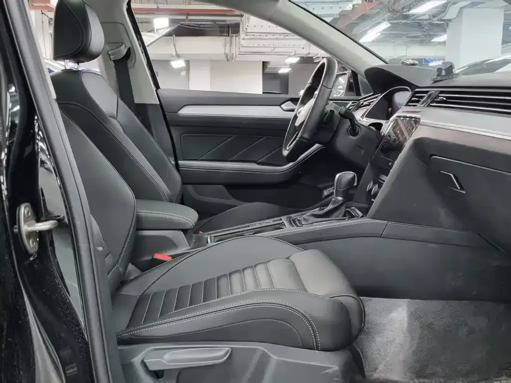 Volkswagen Magotan 2025 из CN, фото 7